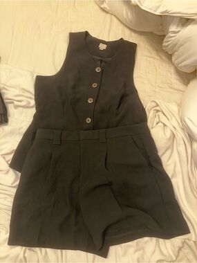 A new day long line vest set